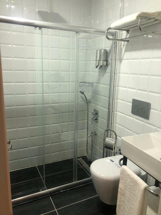 Uzer Otel 特拉布宗 外观 照片
